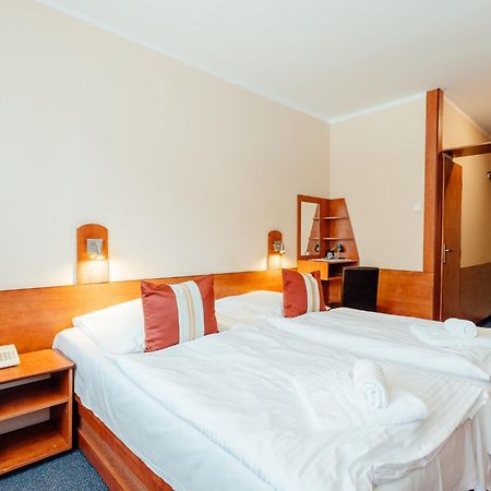 Hotel Sachticka Banská Bystrica Esterno foto
